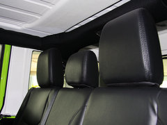 2013款 3.6L 四门摩崖特别版 5座