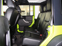 2013款 3.6L 四门摩崖特别版 5座
