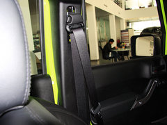 2013款 3.6L 四门摩崖特别版 5座