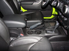2013款 3.6L 四门摩崖特别版 5座