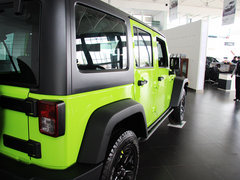 2013款 3.6L 四门摩崖特别版 5座