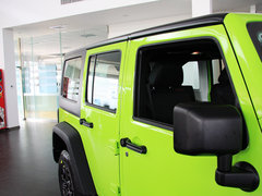 2013款 3.6L 四门摩崖特别版 5座