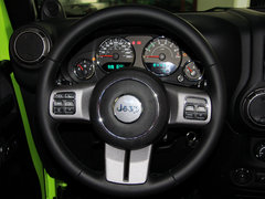 2013款 3.6L 四门摩崖特别版 5座