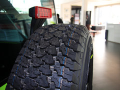 2013款 3.6L 四门摩崖特别版 5座