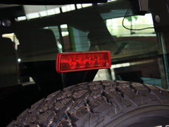 2013款 3.6L 四门摩崖特别版 5座