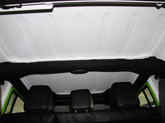 2013款 3.6L 四门摩崖特别版 5座