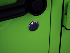 2013款 3.6L 四门摩崖特别版 5座
