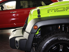 2013款 3.6L 四门摩崖特别版 5座