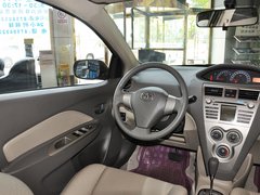 2013款 1.6GL-i 自动 型尚天窗版