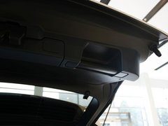 2013款 2.0T 自动 耀真版5门