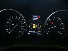 2013款 2.0T 自动 耀真版5门