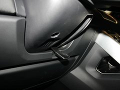 2013款 2.0T 自动 耀真版5门