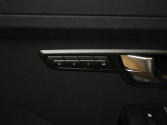 2013款 2.0T 自动 耀真版5门