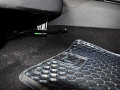 2014款 1.6L 手动 致享型