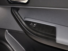 2014款 1.6L 手动 致享型
