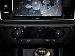 2014款 1.6L 手动 致享型