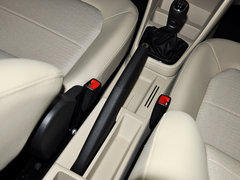 2013款 1.6L 手动 智选型
