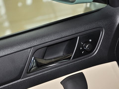 2013款 1.6L 手动 智选型