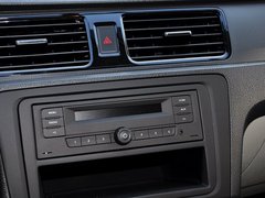 2013款 1.6L 手动 乐选型