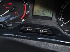 2013款 1.6L 手动 乐选型
