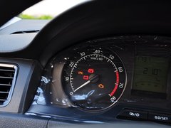2013款 1.6L 手动 乐选型