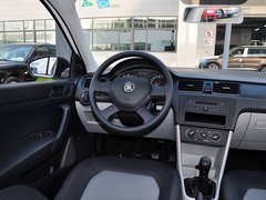 2013款 1.6L 手动 乐选型