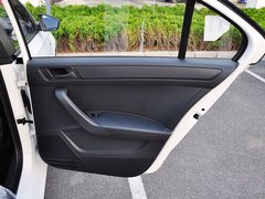 2013款 1.6L 手动 乐选型