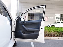 2013款 1.6L 手动 乐选型