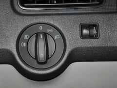 2013款 1.4L 手動(dòng) 智選型