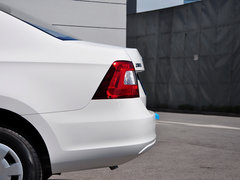 2013款 1.4L 手动 乐选型