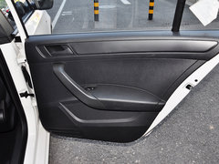 2013款 1.4L 手动 乐选型