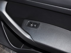 2013款 1.4L 手动 乐选型