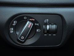 2013款 2.0T 35 TFSI 舒适型 5座