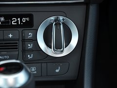 2013款 2.0T 35 TFSI 舒适型 5座