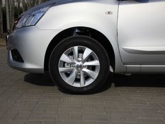 2013款 1.6L CVT 豪华型