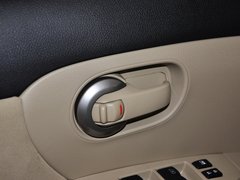2013款 1.6L CVT 豪华型