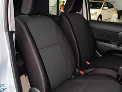 2013款 1.6L CVT 舒适型