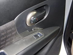 2013款 1.6L CVT 舒适型