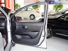 2013款 1.6L CVT 舒适型
