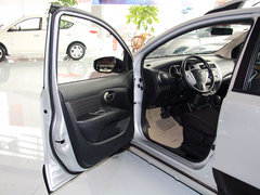 2013款 1.6L CVT 舒适型