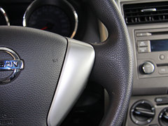 2013款 1.6L CVT 舒适型