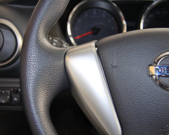 2013款 1.6L CVT 舒适型