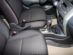 骊威 2013款 1.6L CVT 舒适型