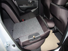 2013款 1.6L CVT 舒适型