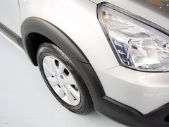 2013款 1.6L CVT 舒适型