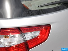 2013款 1.6L CVT 舒适型