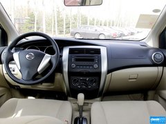 2013款 1.6L CVT 舒适型