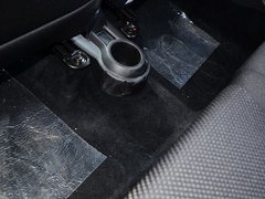 2013款 1.0L 手动 国际版导航型