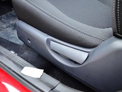 2013款 1.0L 手动 国际版导航型