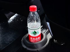 2013款 1.0L 手动 国际版导航型